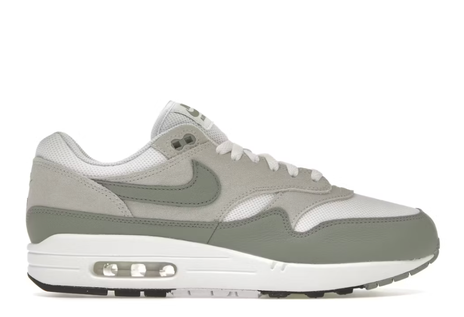 Nike Air Max 1 White Mica Green Sz 10 USED / NO BOX