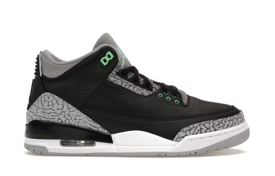 Jordan 3 Retro Green Glow Sz 11 USED