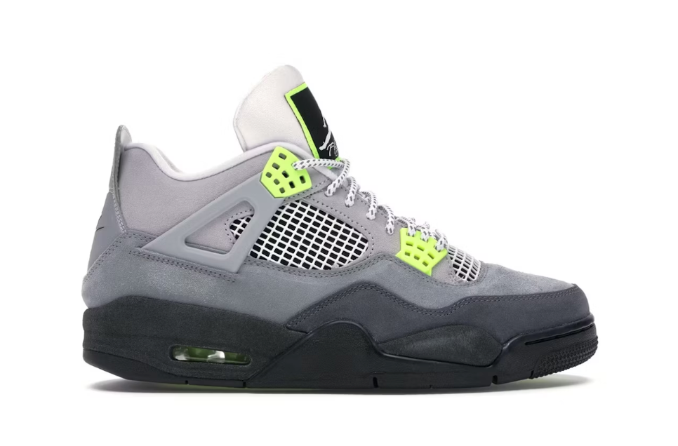 Jordan 4 Retro SE 95 Neon Sz 8.5 USED