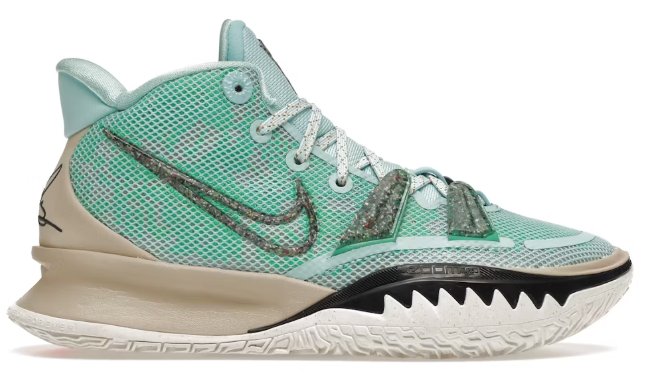 Nike Kyrie 7 Copa SZ 12 USED