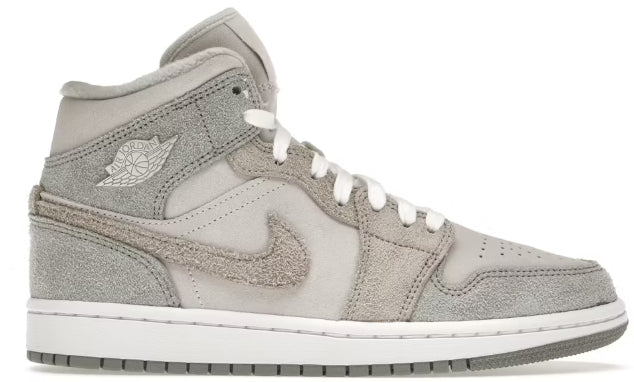 Jordan 1 Mid SE Particle Grey (Women's) SZ 6 USED NO BOX