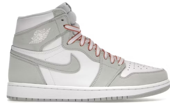 Jordan 1 Retro High OG Seafoam (Women's) 7.5/6M USED