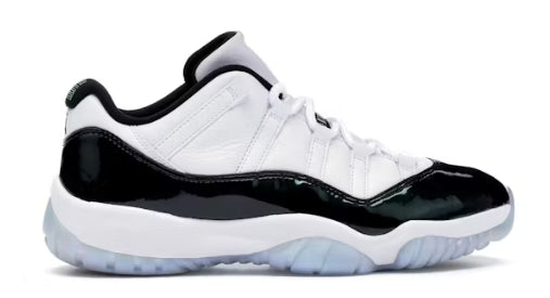 Jordan 11 Retro Low Iridescent (SZ 10.5 USED)