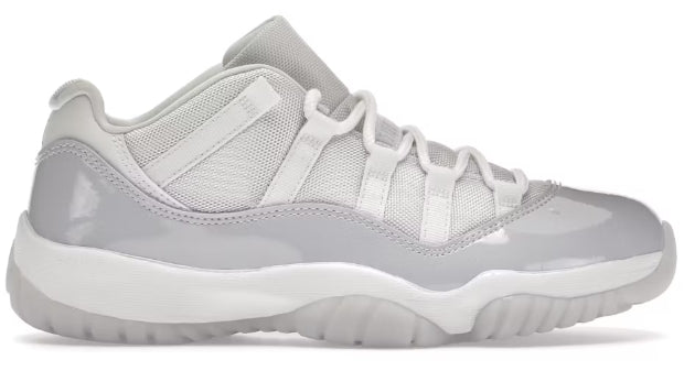 Jordan 11 Retro Low Pure Violet (Women's) SZ 12/10.5M USED NO BOX