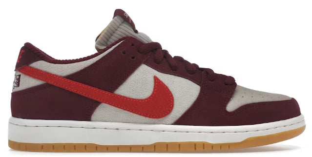 Nike SB Dunk Low Skate Like a Girl SZ 9.5