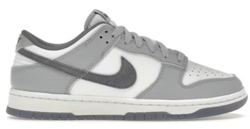 Nike Dunk Low SE Light Carbon SZ 9