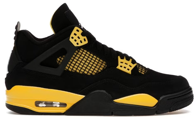 Jordan 4 Retro Thunder (2023) SZ 8.5 (USED)