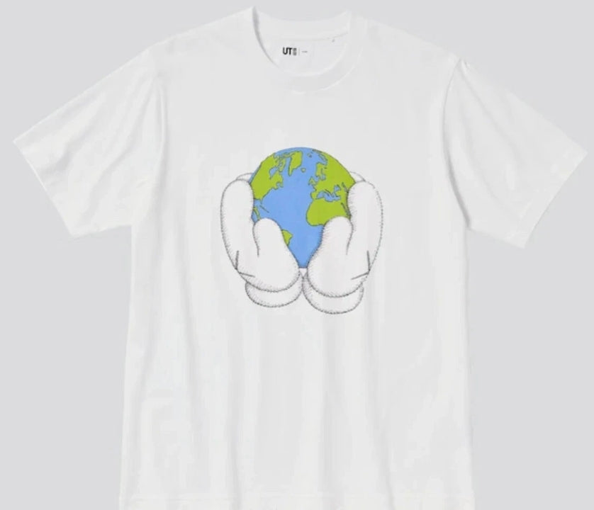 UNIQLO x KAWS UT Peace for All S/S Tee White Sz M