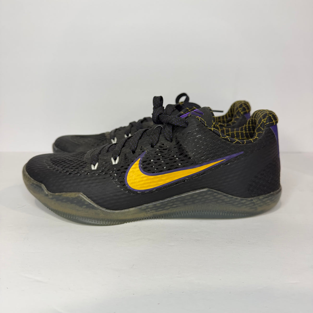 Nike Kobe 11 Carpe Diem (used no box)