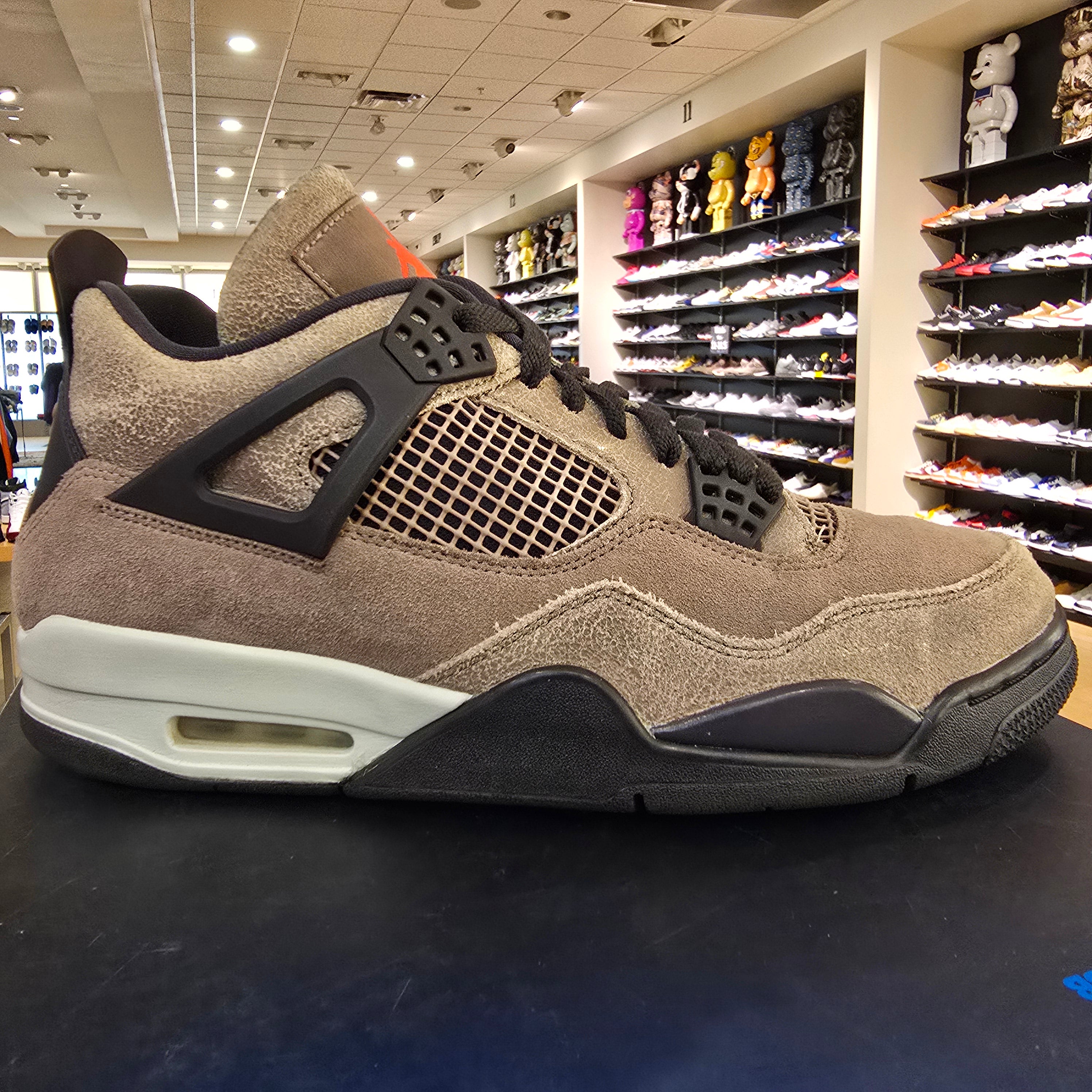 Jordan 4 Retro Taupe Haze SZ 11.5 USED MISSING LID