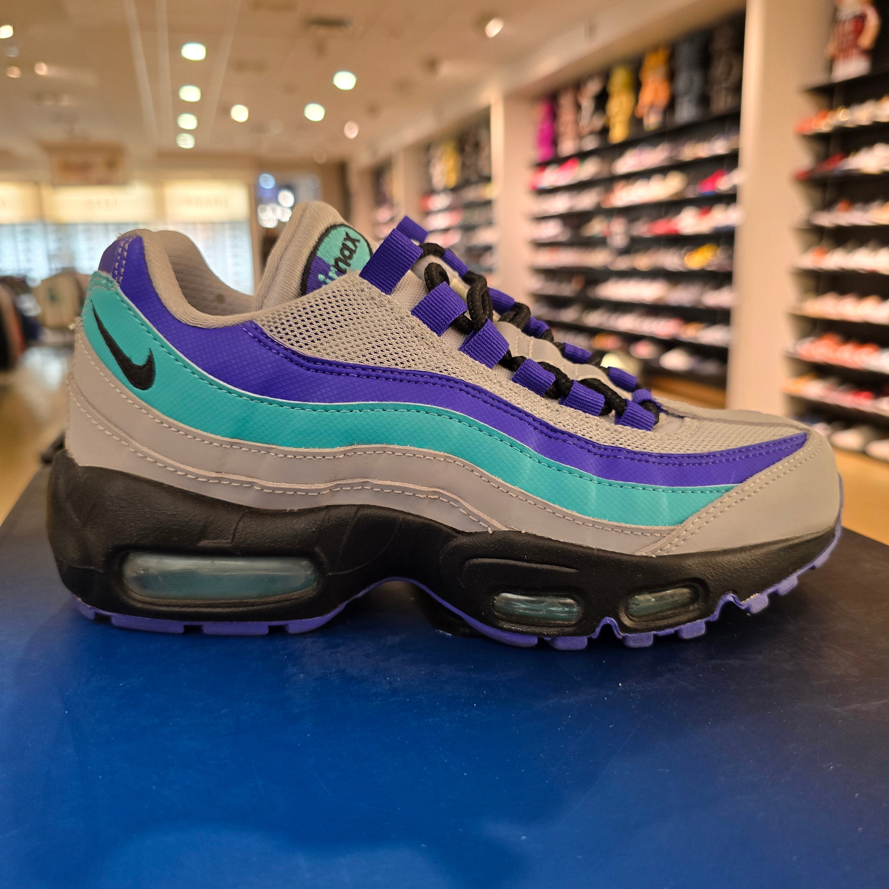Air Max 95 Wolf Grey Grape SZ 4 USED NO BOX