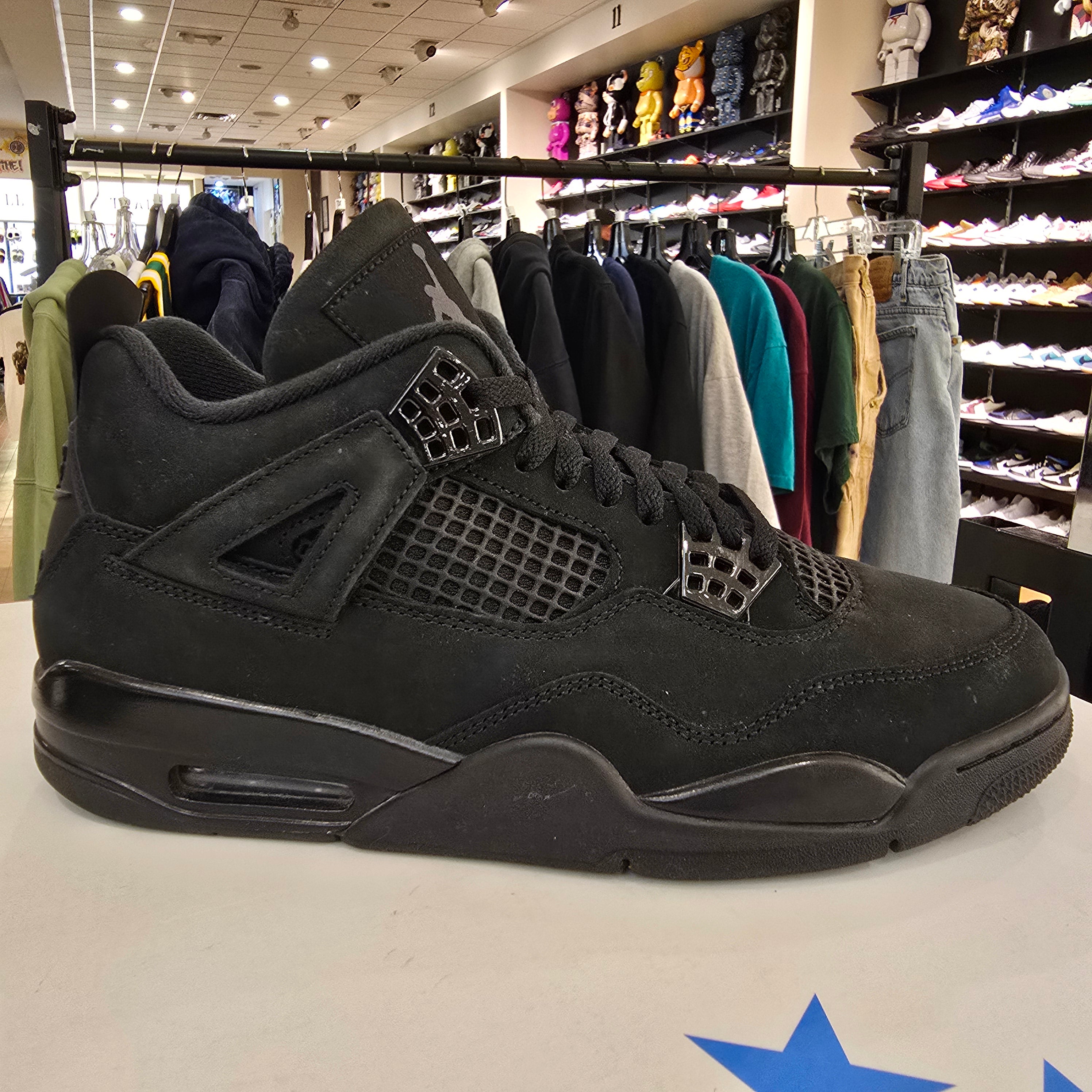 Jordan 4 Retro Black Cat (2025) SZ 11 USED