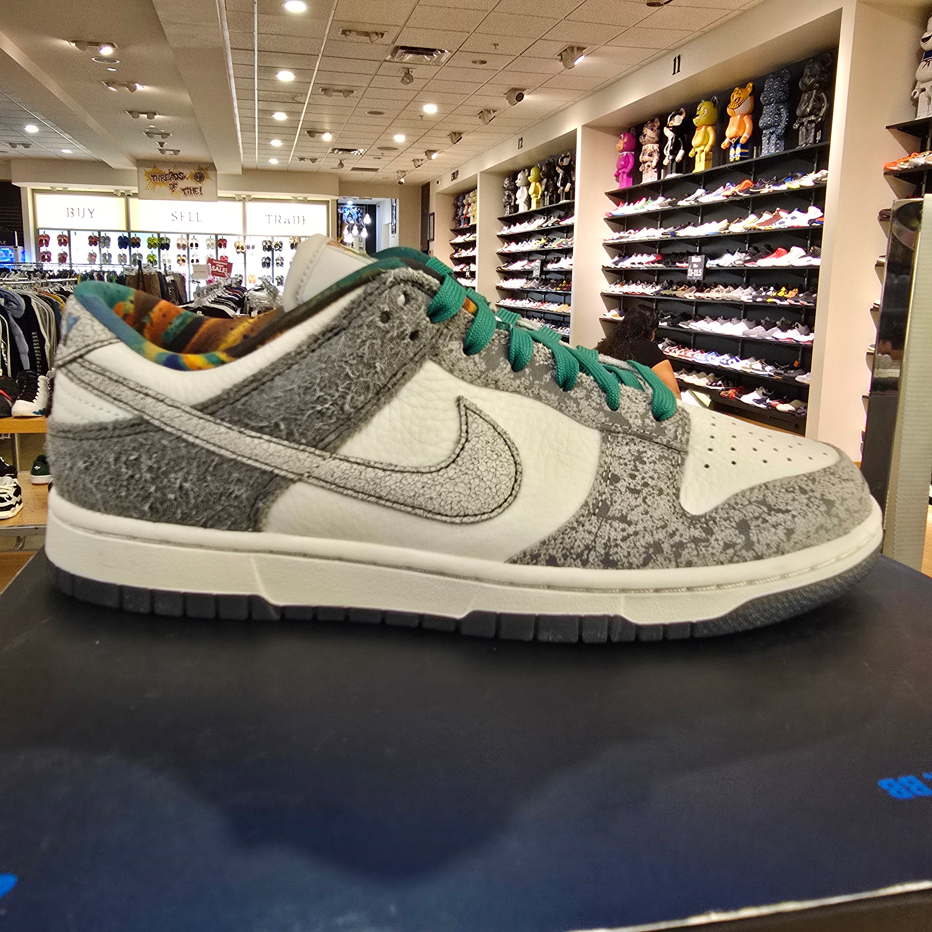 Nike Dunk Low Retro Premium Philly SZ 8 MISSING LID