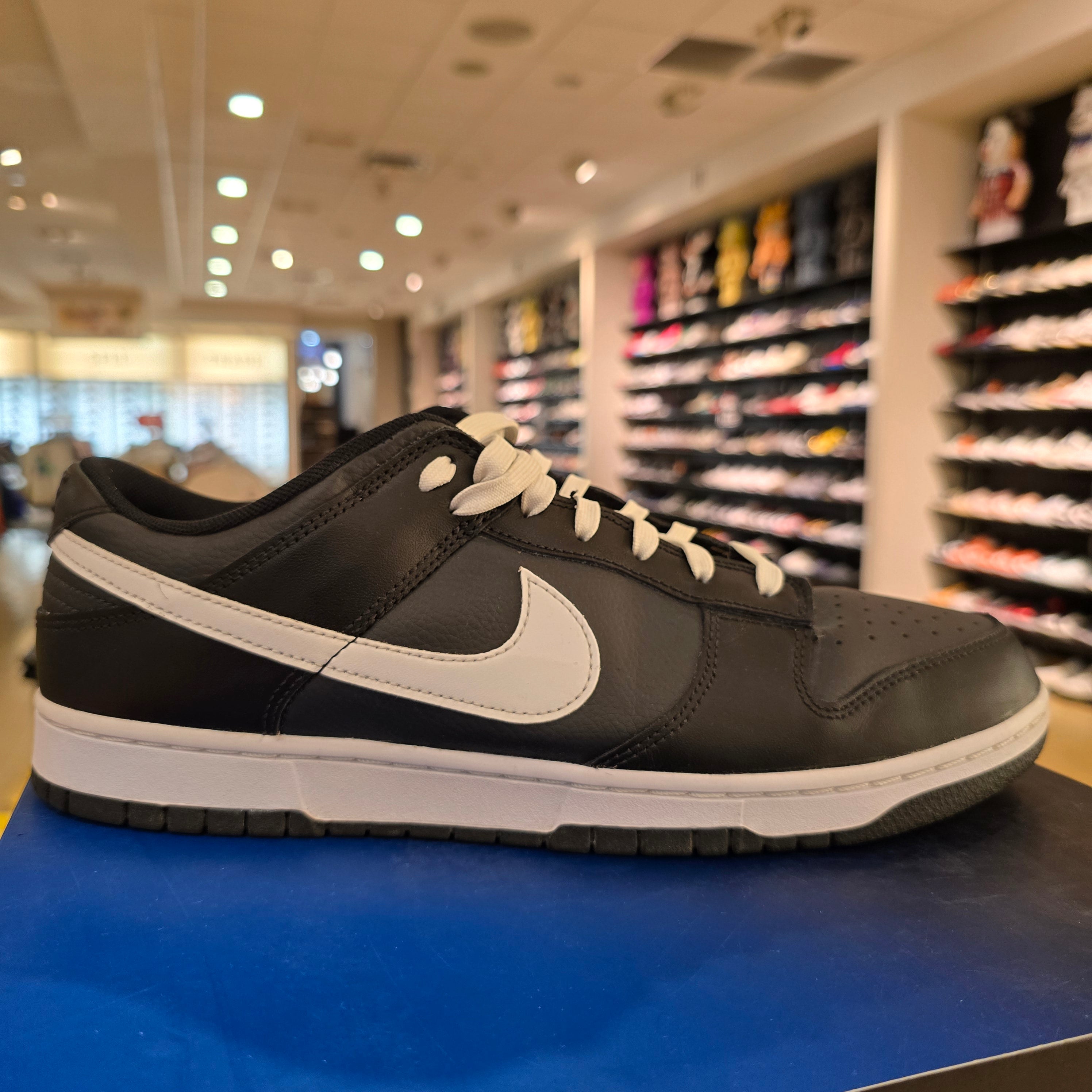 Nike Dunk Low Black White 2022 SZ 11.5 USED