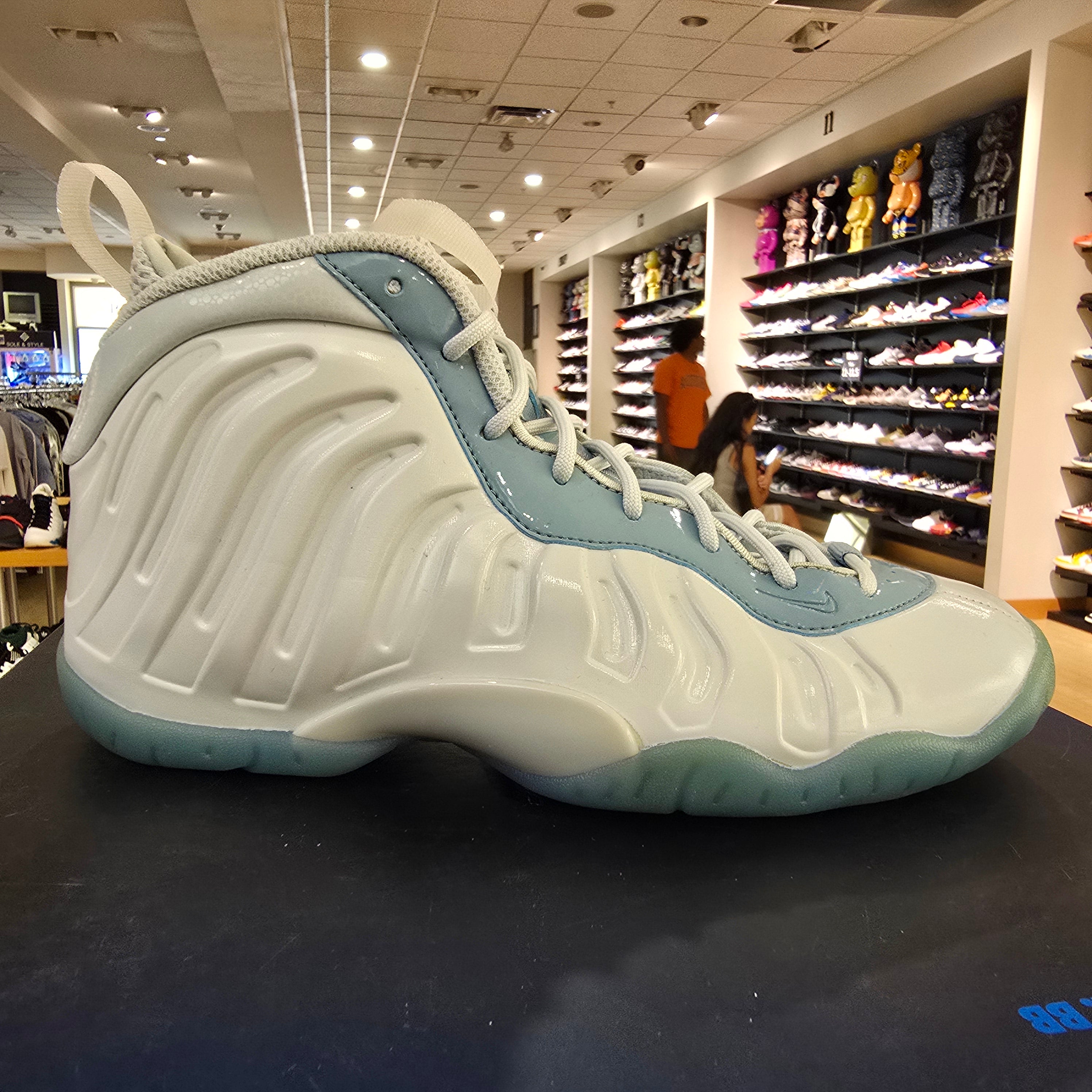 Nike Little Posite One White Aura Worn Blue (GS) SZ 5Y NO BOX