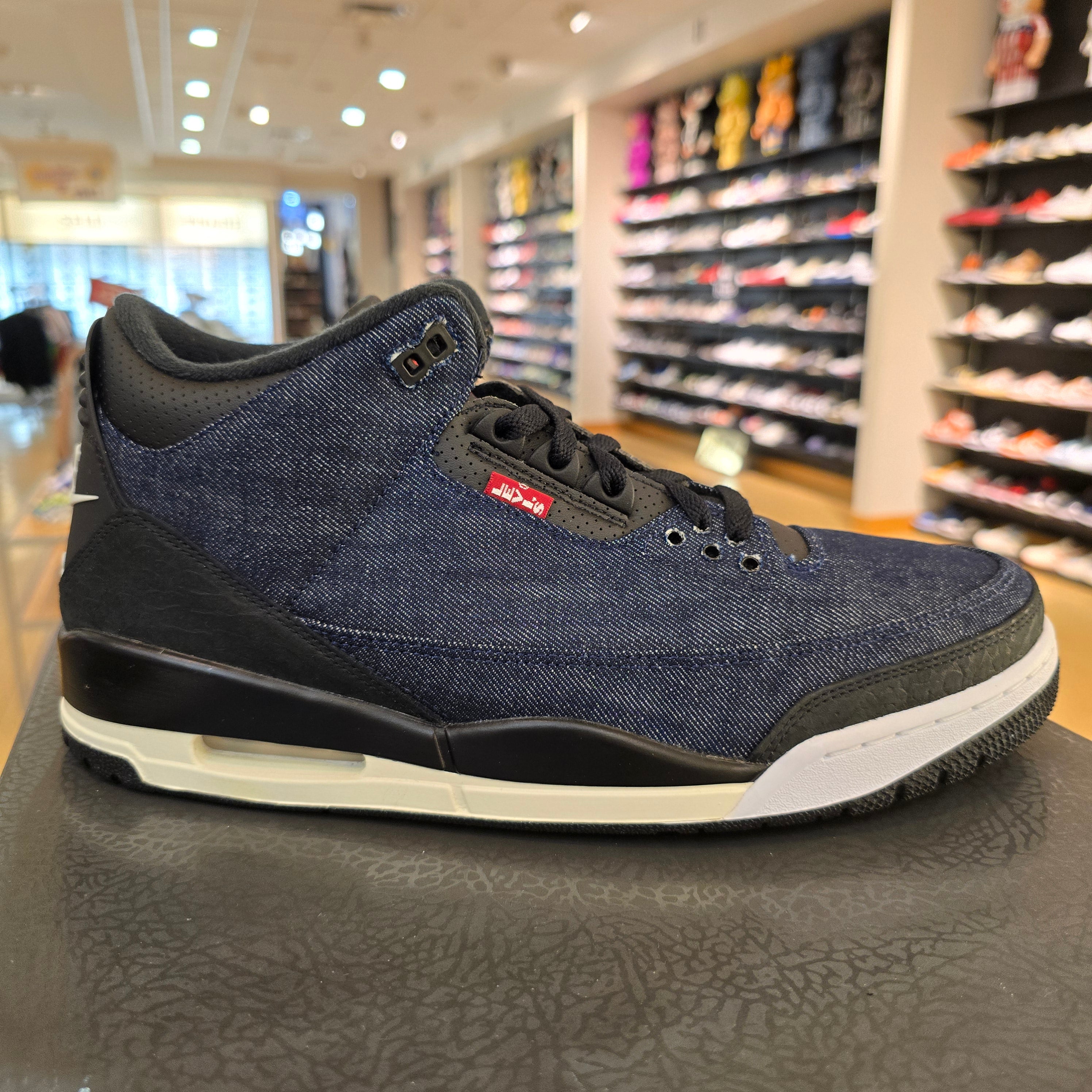 Jordan 3 Retro Levi's Indigo SZ 12