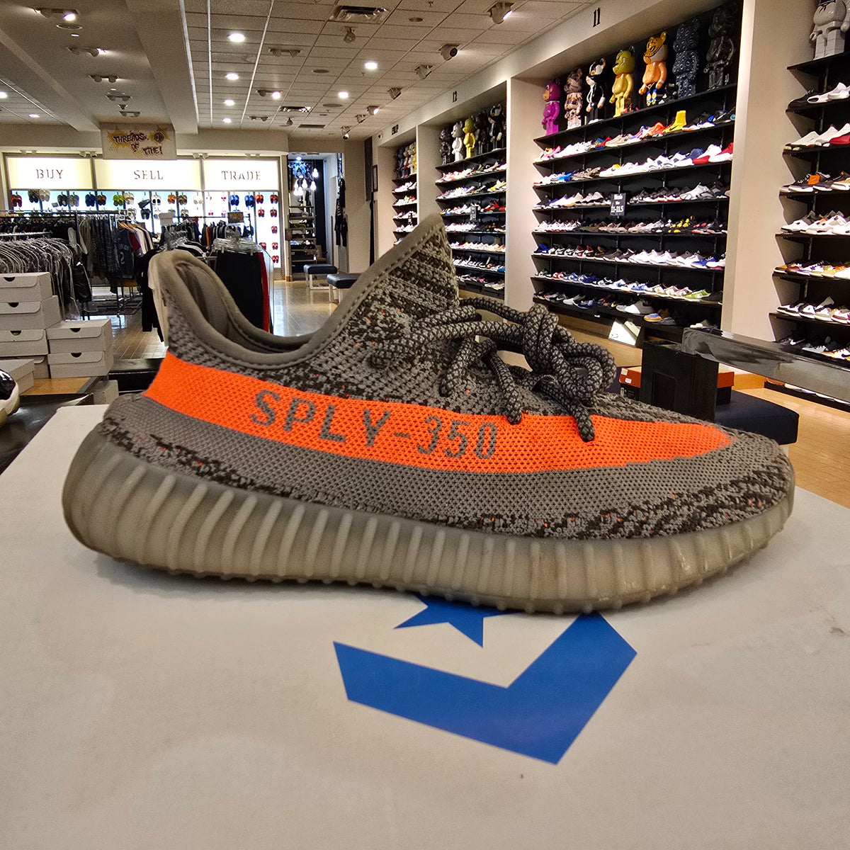 Adidas Yeezy Boost 350 V2 Beluga Reflective SZ 8.5 USED