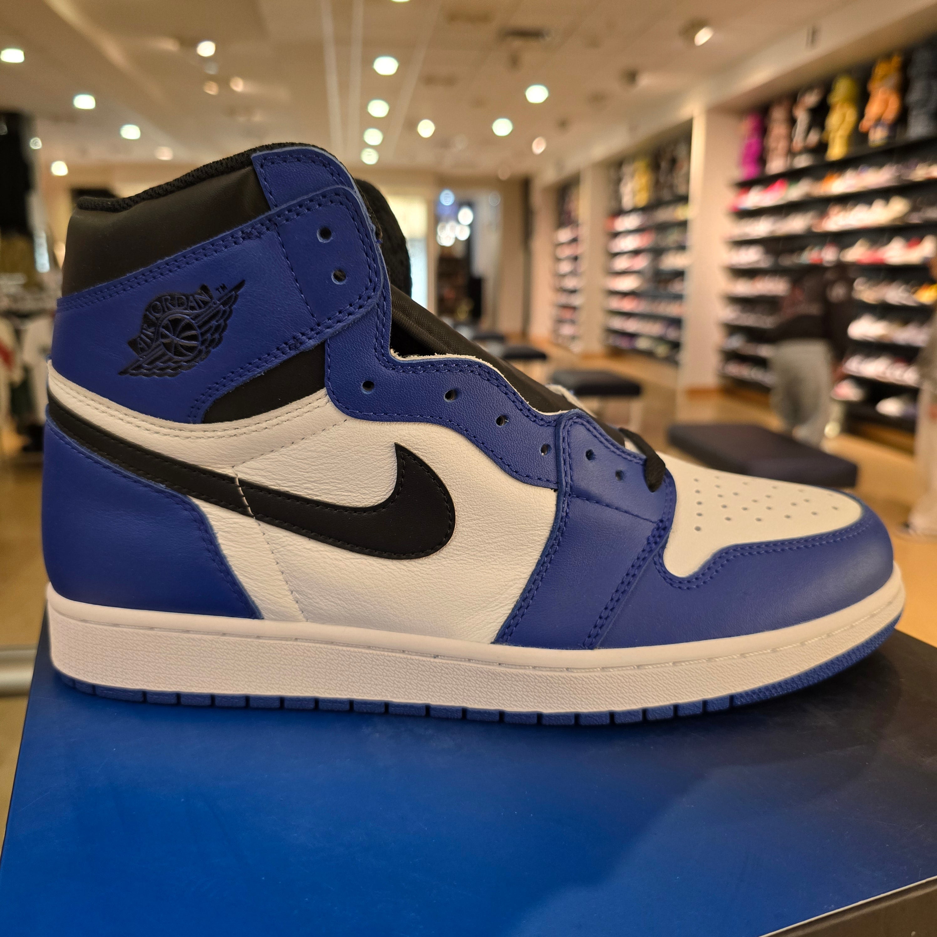 Jordan 1 Retro High Game Royal SZ 12