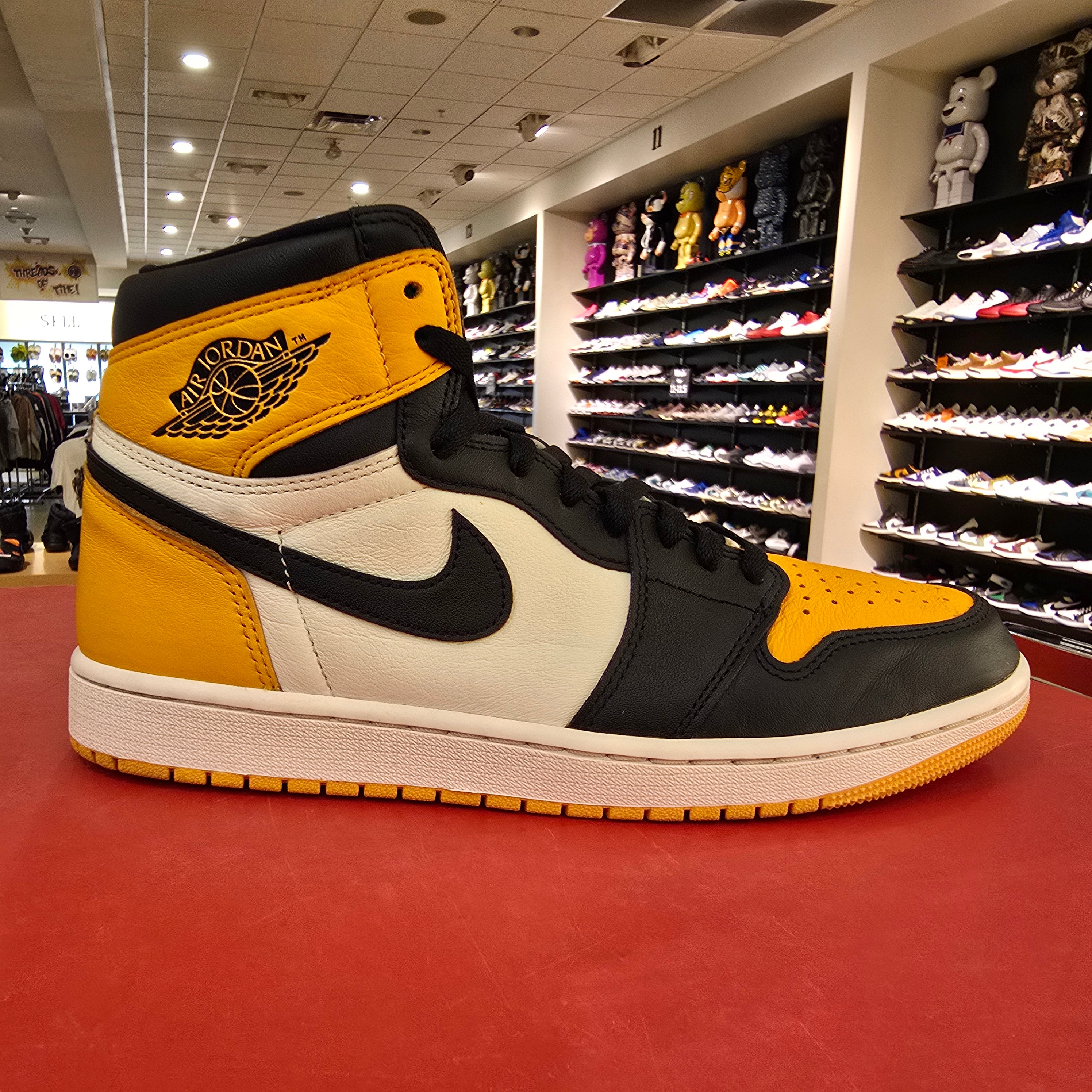 Jordan 1 Retro High OG Taxi SZ 9.5 USED