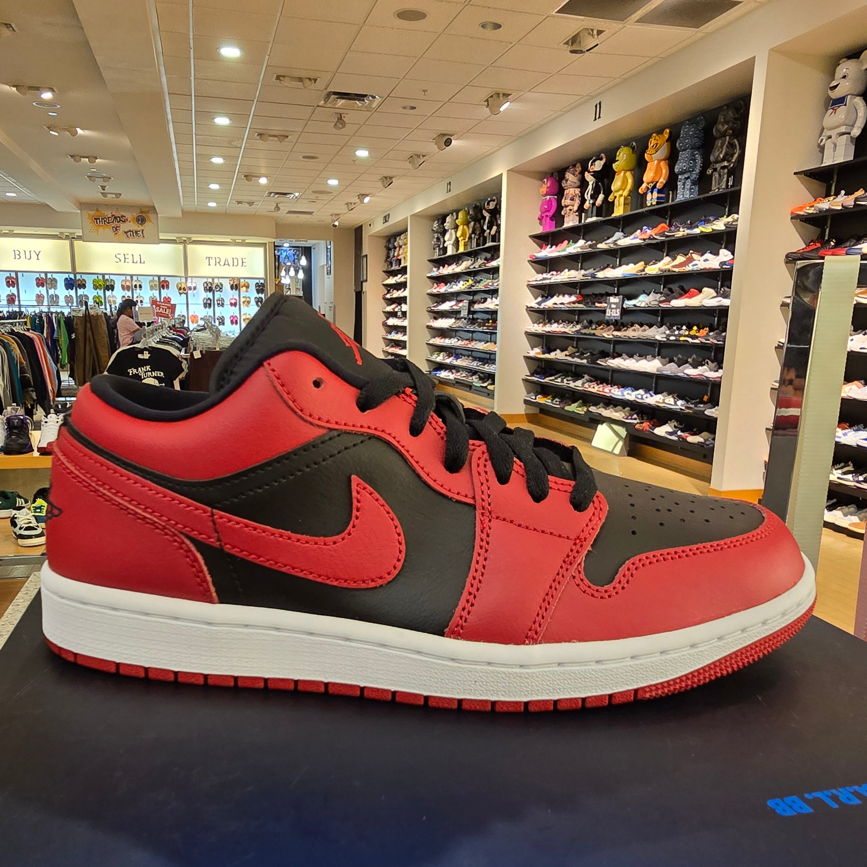 Jordan 1 Low Reverse Bred SZ 8 Missing Lid