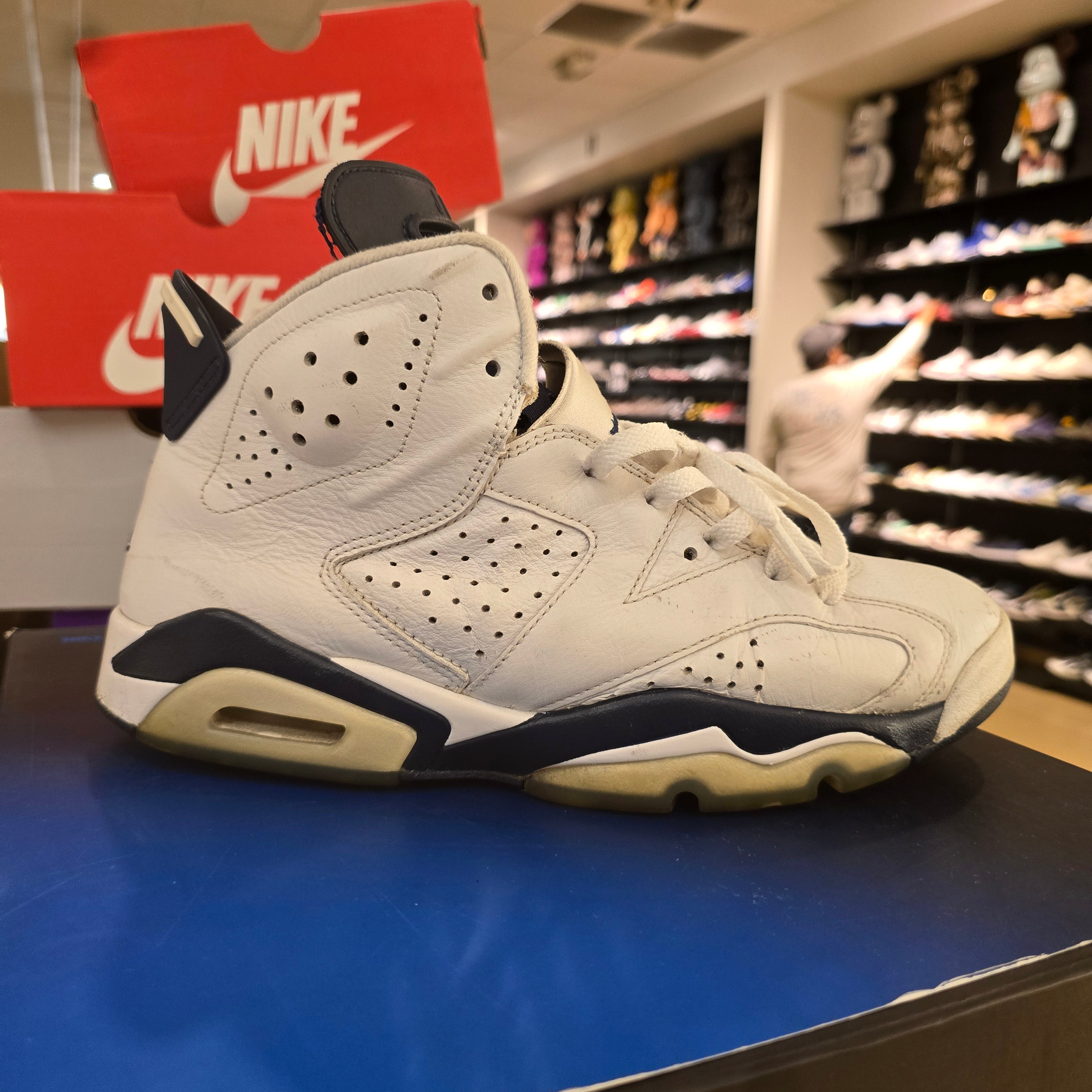 Jordan 6 Retro Midnight Navy SZ 10 USED NO BOX