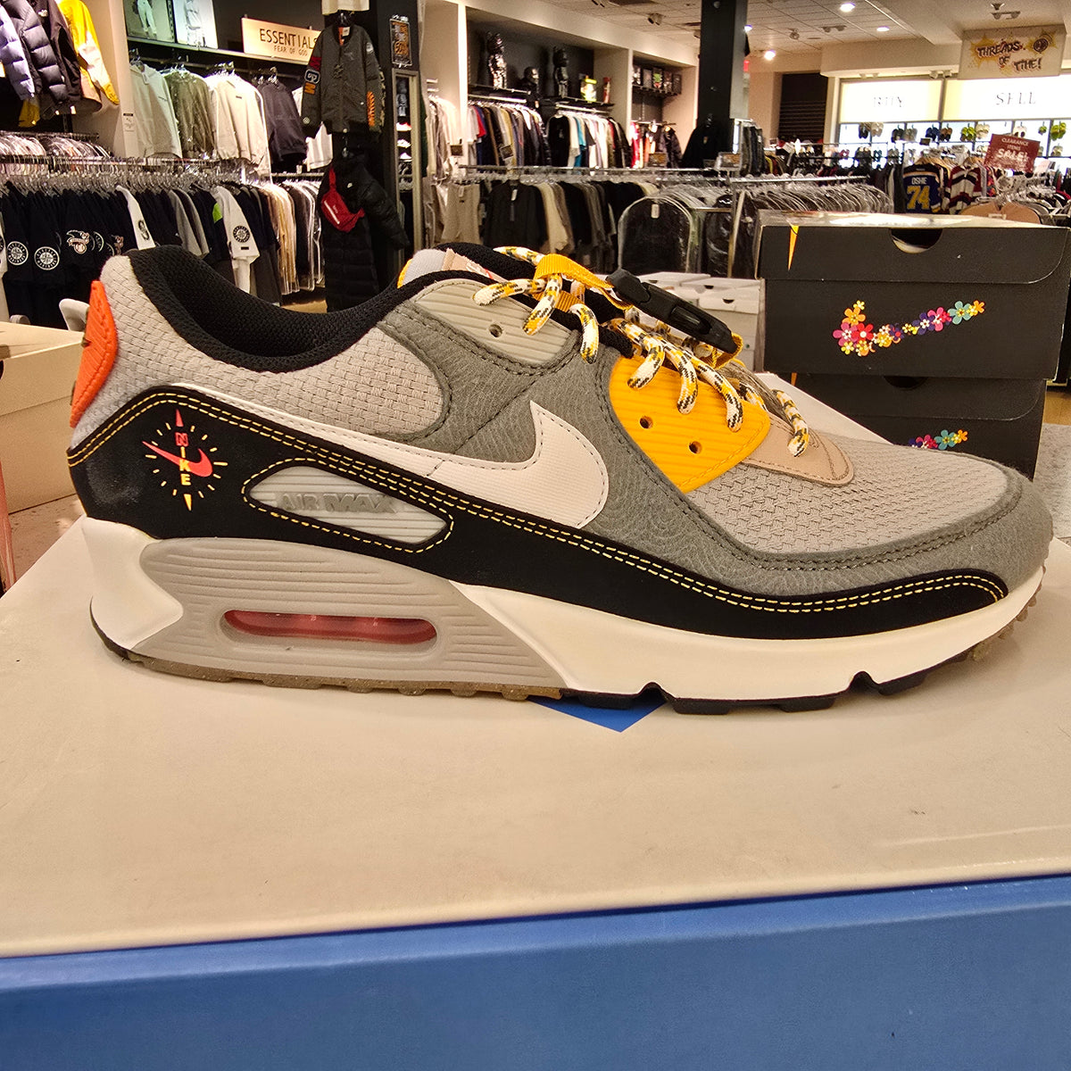 Nike Air Max 90 Buckle Spiral Sage SZ 12