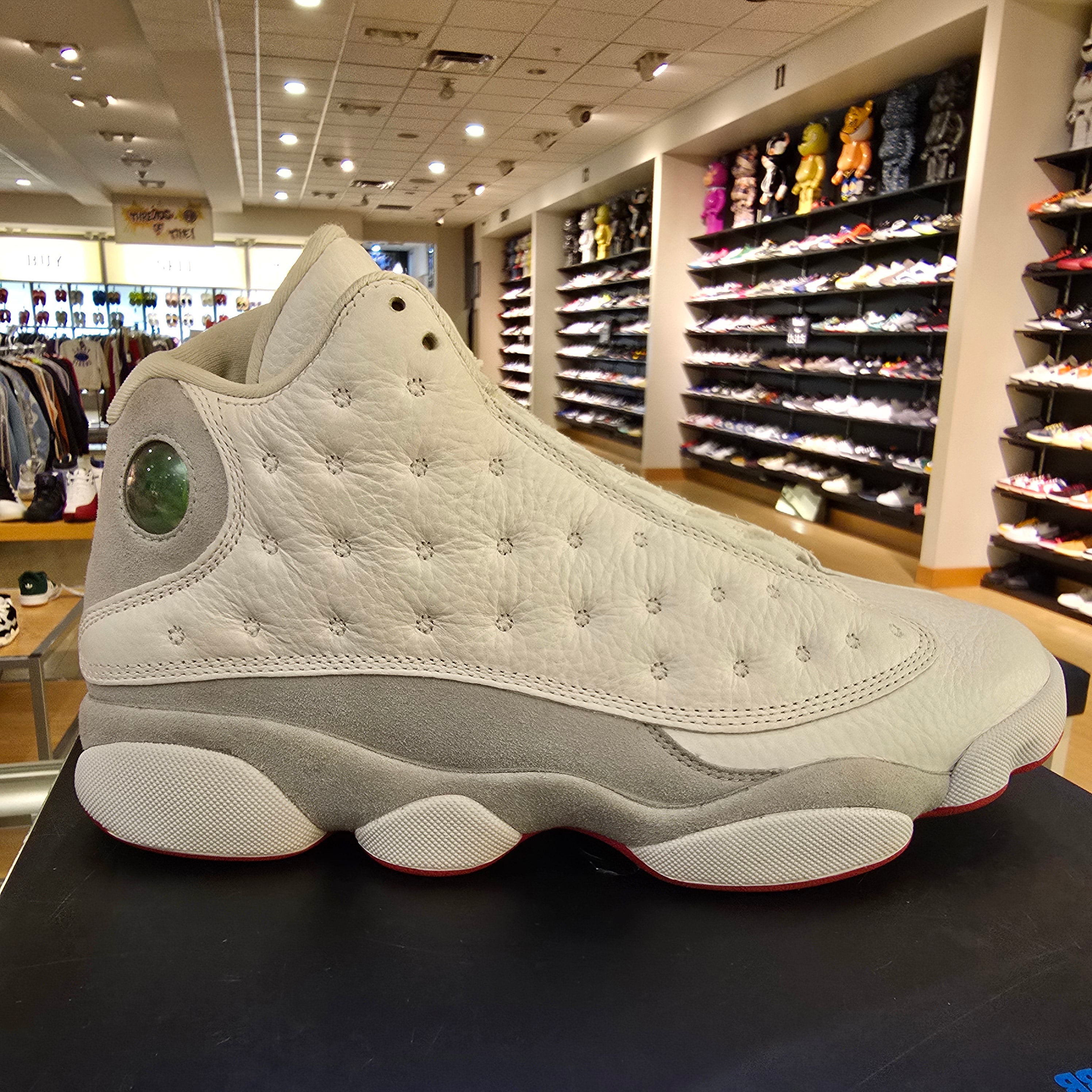 Jordan 13 Retro Wolf Grey SZ 9.5 USED
