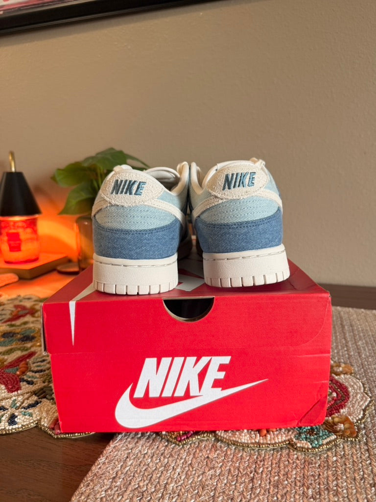 Nike Dunk Low Smokey Blue Denim Size 10M / 11.5W