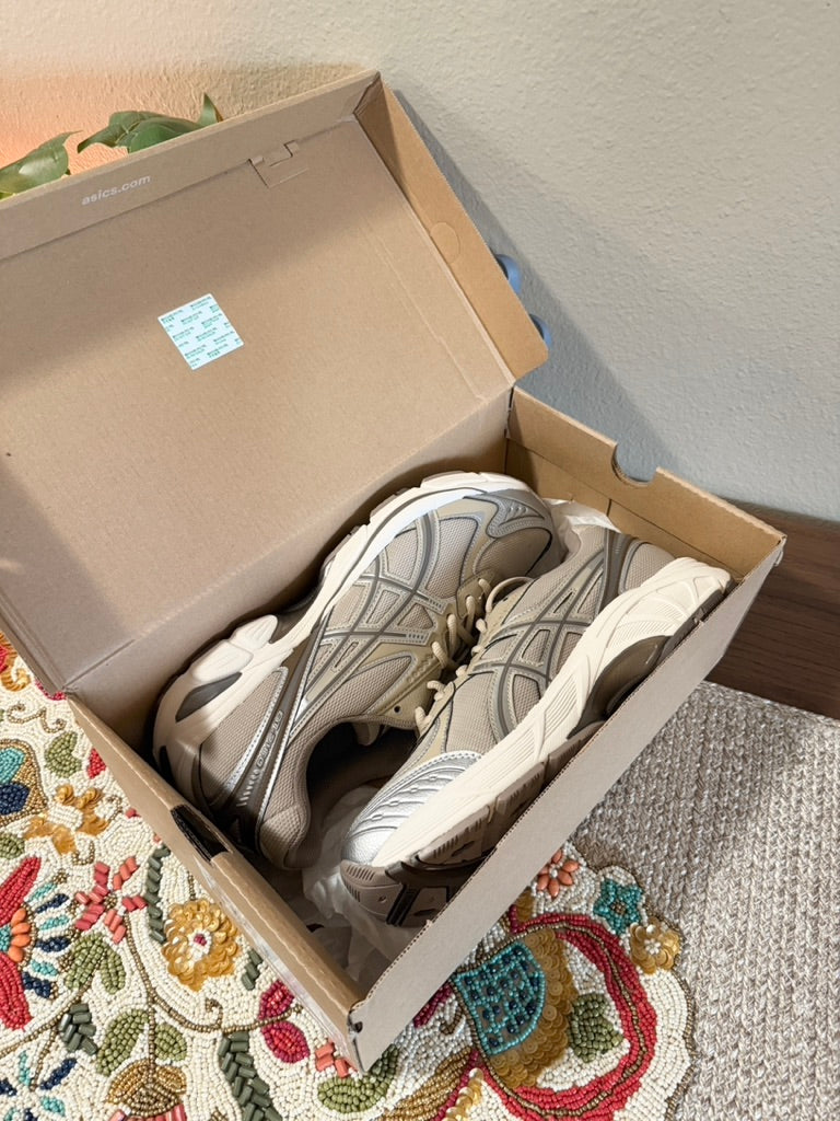 Asics GT-2160 Feather Grey Brown Storm Size 12