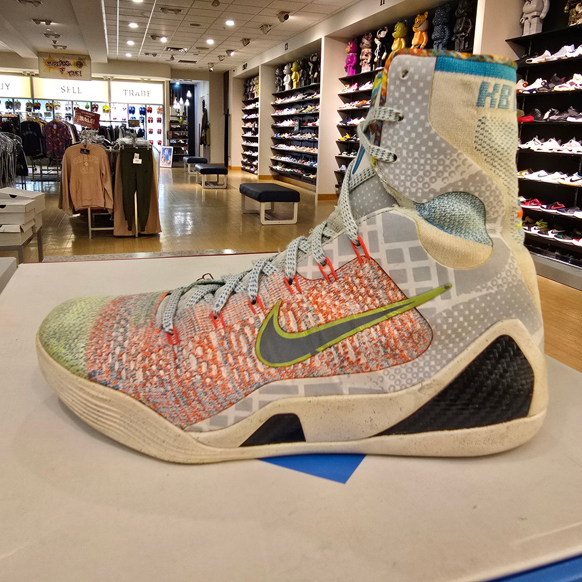 Nike Kobe 9 Elite What The Kobe (2014) SZ 9.5 USED NO BOX
