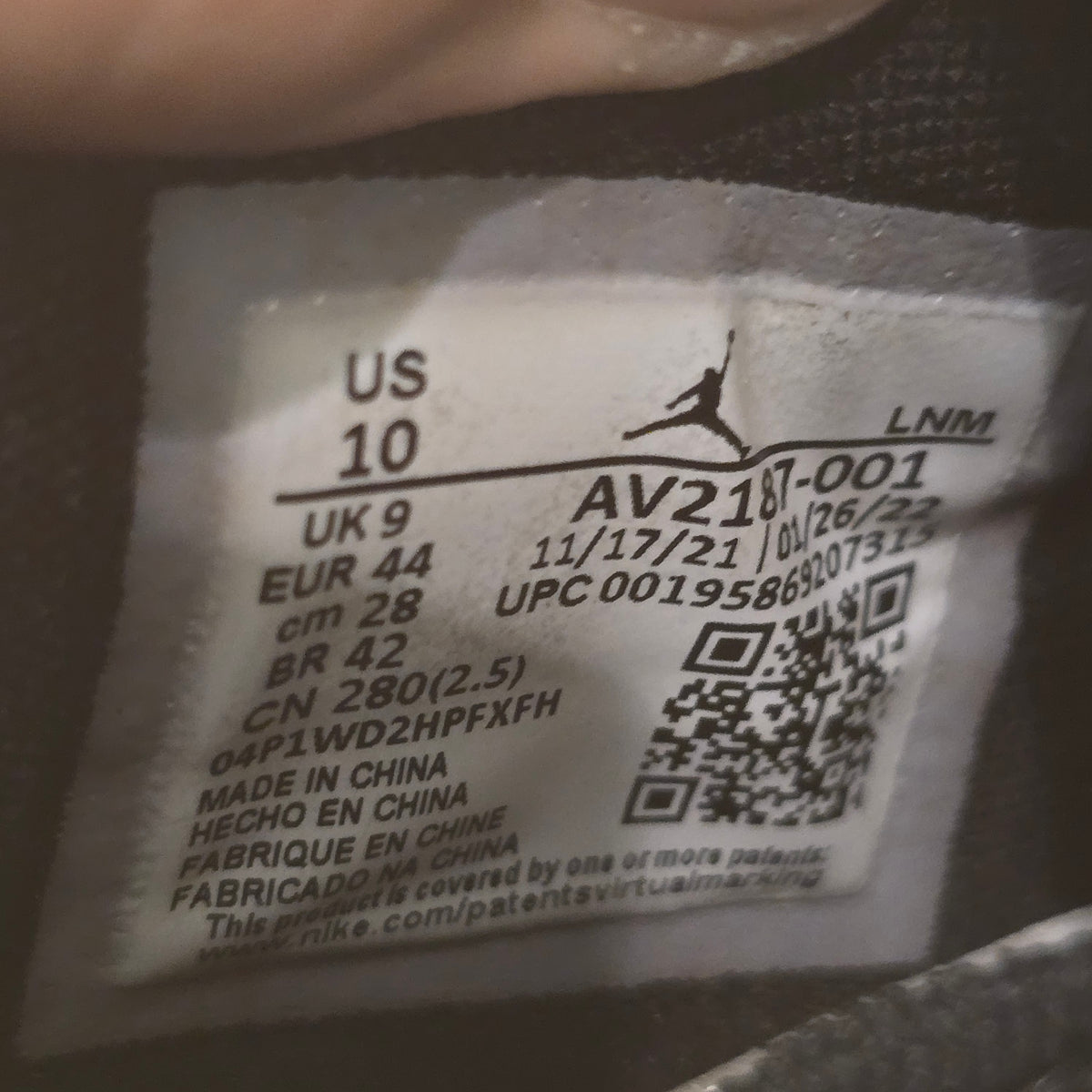 Jordan 11 Retro Low 72-10 SZ 10 USED