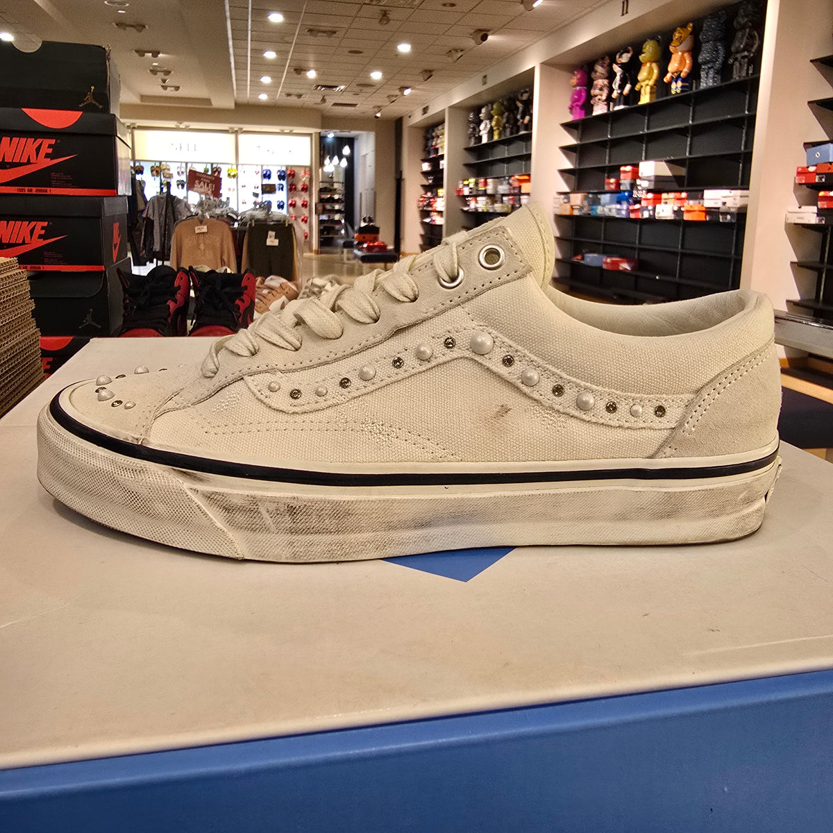 Vans OTW Old Skool 36 SZ 10 USED