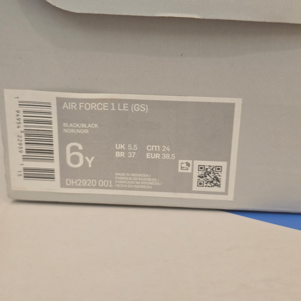Air Force 1 Low LE Black (GS) SZ 6Y