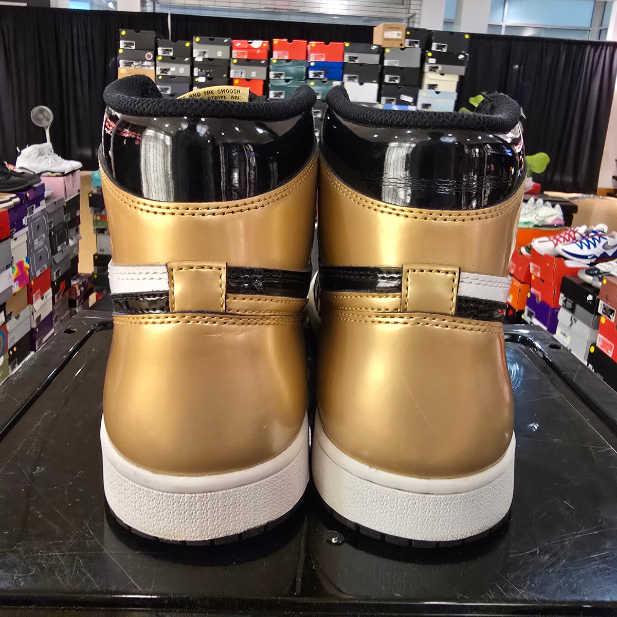 Jordan 1 Retro High NRG Patent Gold Toe SZ 10 USED