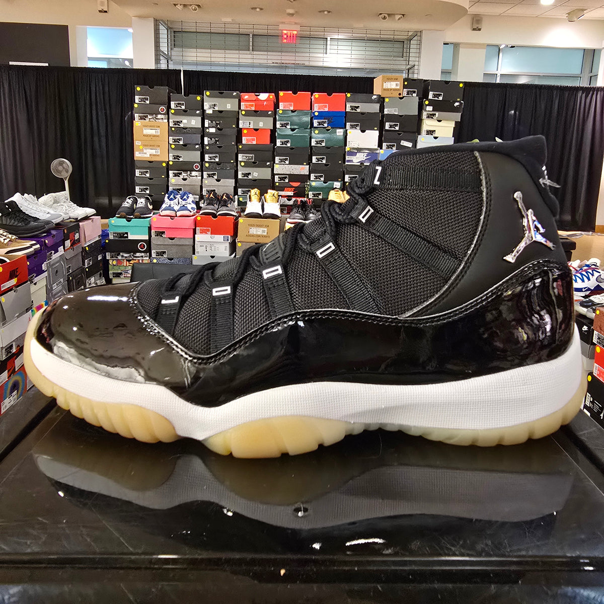 Jordan 11 Retro Jubilee 25th Anniversary SZ 13 USED
