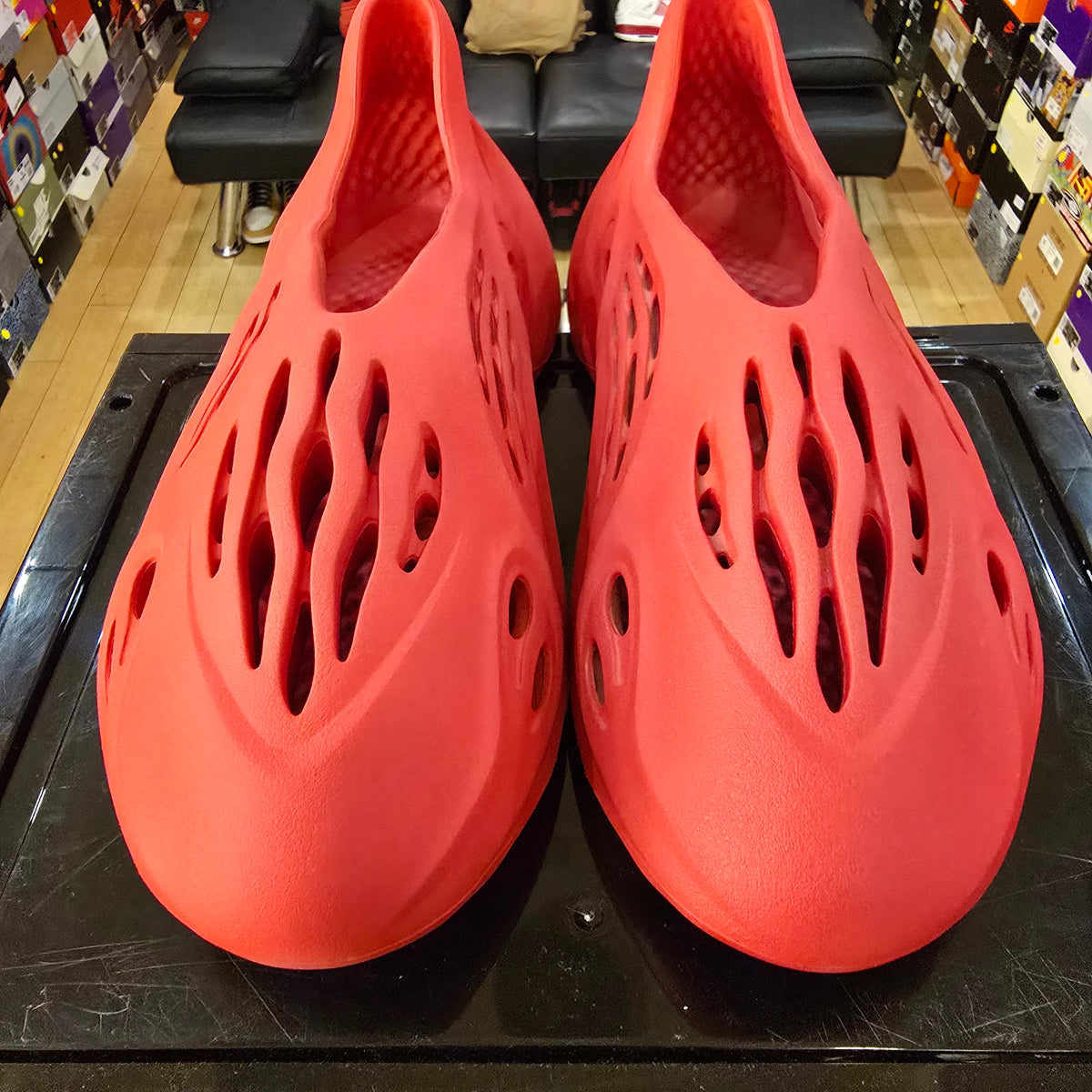 Adidas Yeezy Foam RNNR Vermillion SZ 12 USED (FITS LIKE 10)
