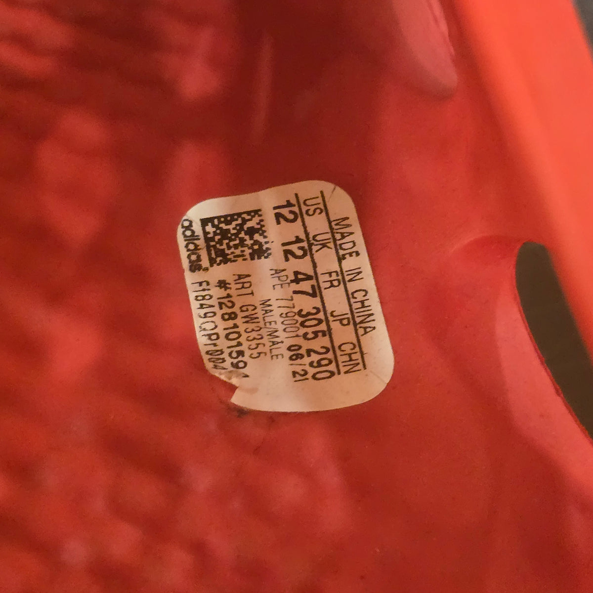 Adidas Yeezy Foam RNNR Vermillion SZ 12 USED (FITS LIKE 10)