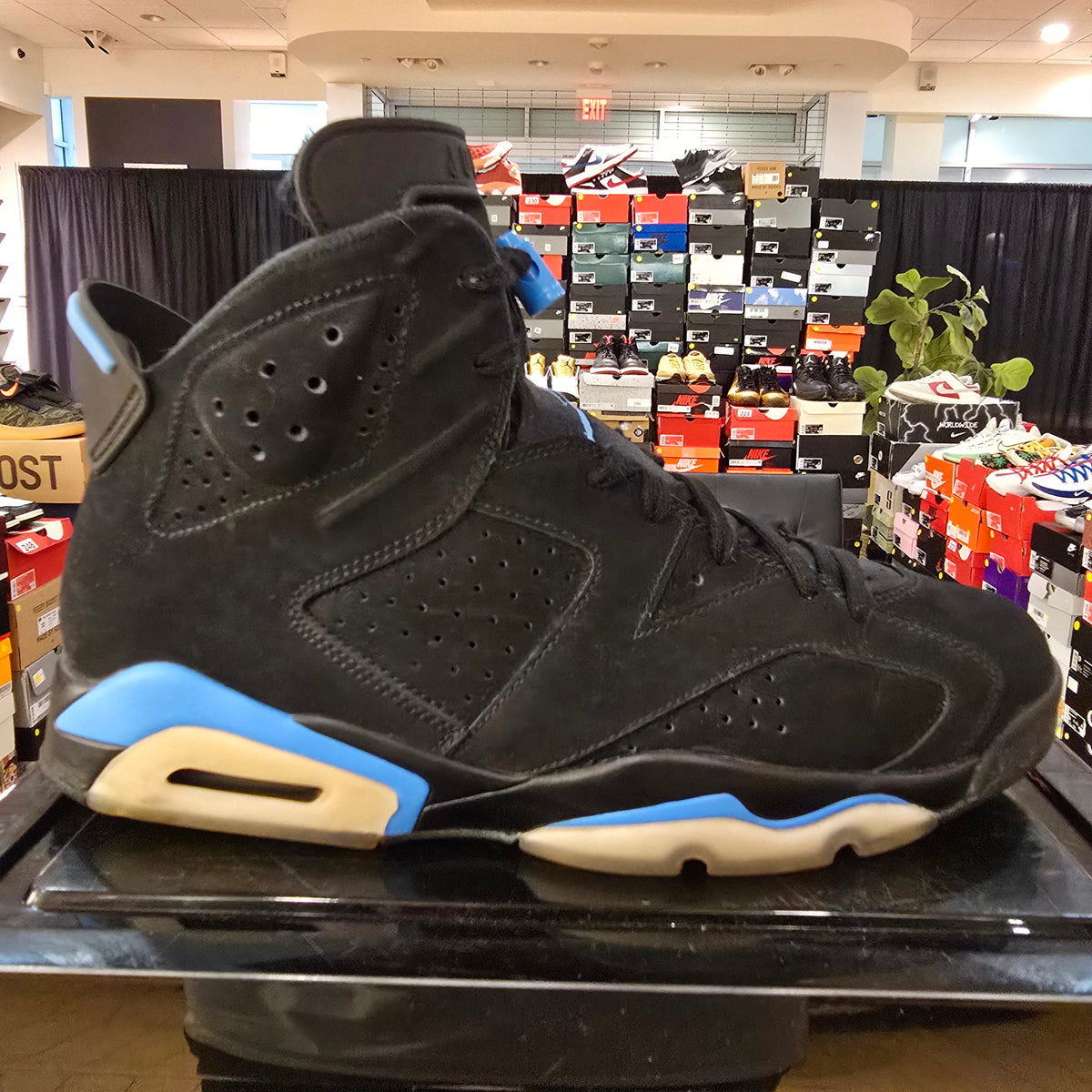 Jordan 6 Retro UNC SZ 11 USED REP BOX