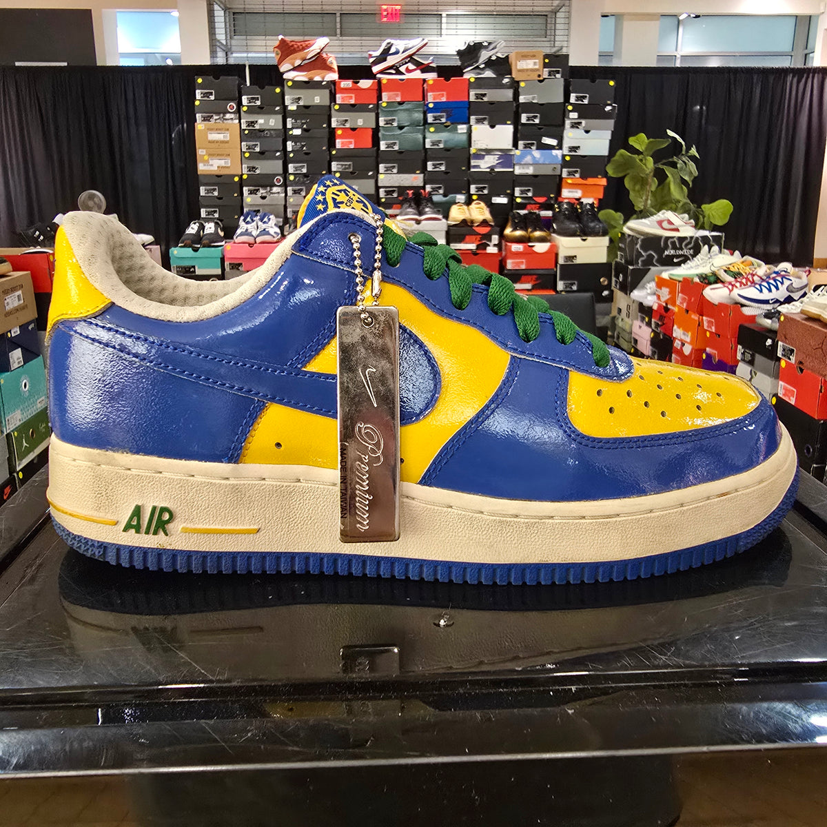 Nike Air Force 1 Low World Cup Brazil (2006) SZ 7.5 USED REP BOX