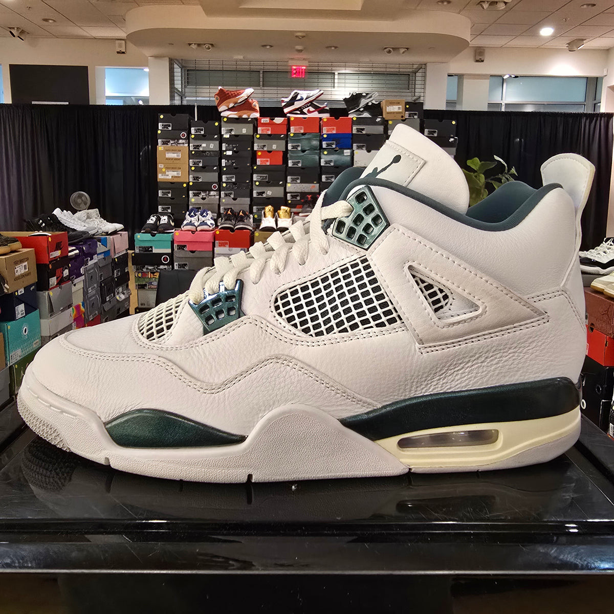 Jordan 4 Retro Oxidized Green SZ 10 USED NO BOX