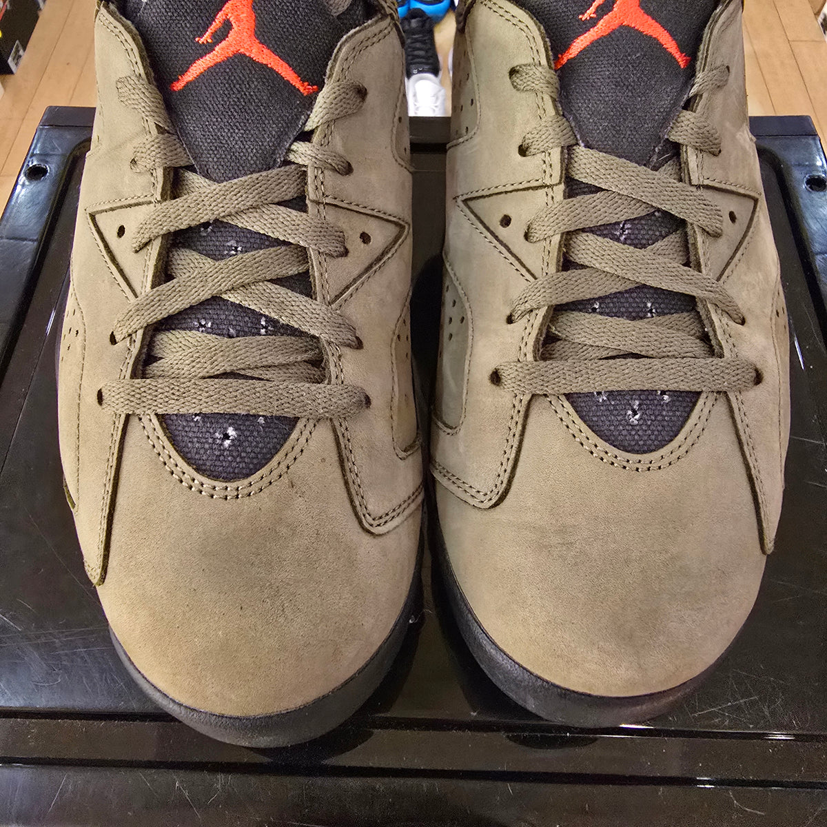 Jordan 6 Retro Travis Scott SZ 11 USED