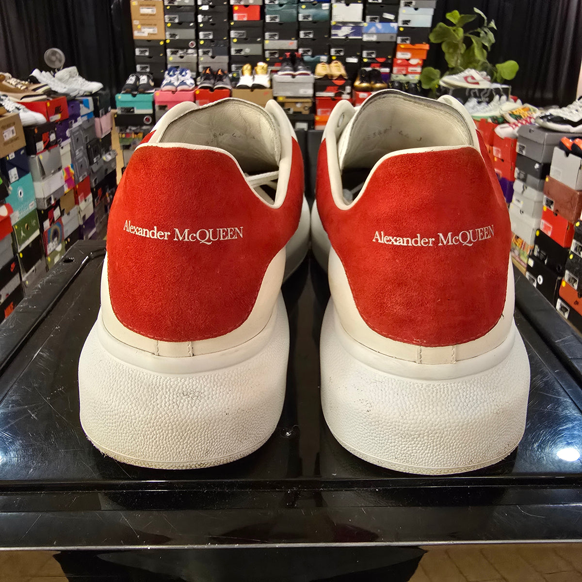 Alexander McQueen Oversized Red SZ 44 (10.5M) USED