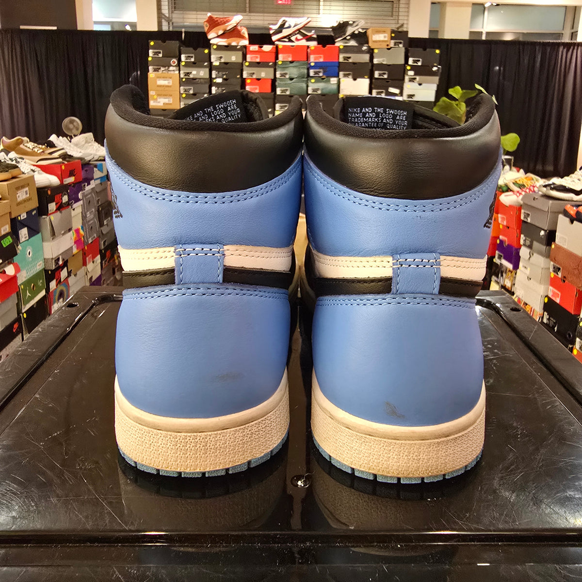 Jordan 1 Retro High OG UNC Toe SZ 8 USED