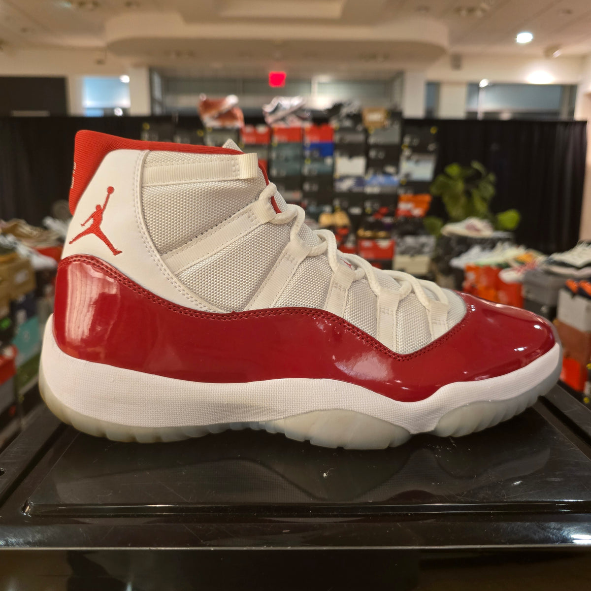 Jordan 11 Retro Cherry (2022) SZ 12 USED REP BOX