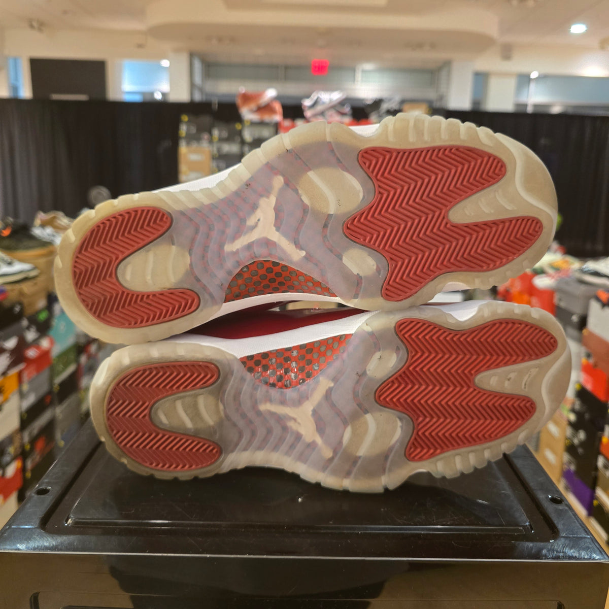 Jordan 11 Retro Cherry (2022) SZ 12 USED REP BOX