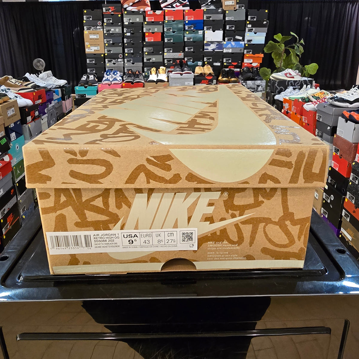 Jordan 1 Retro High OG Heirloom SZ 9.5