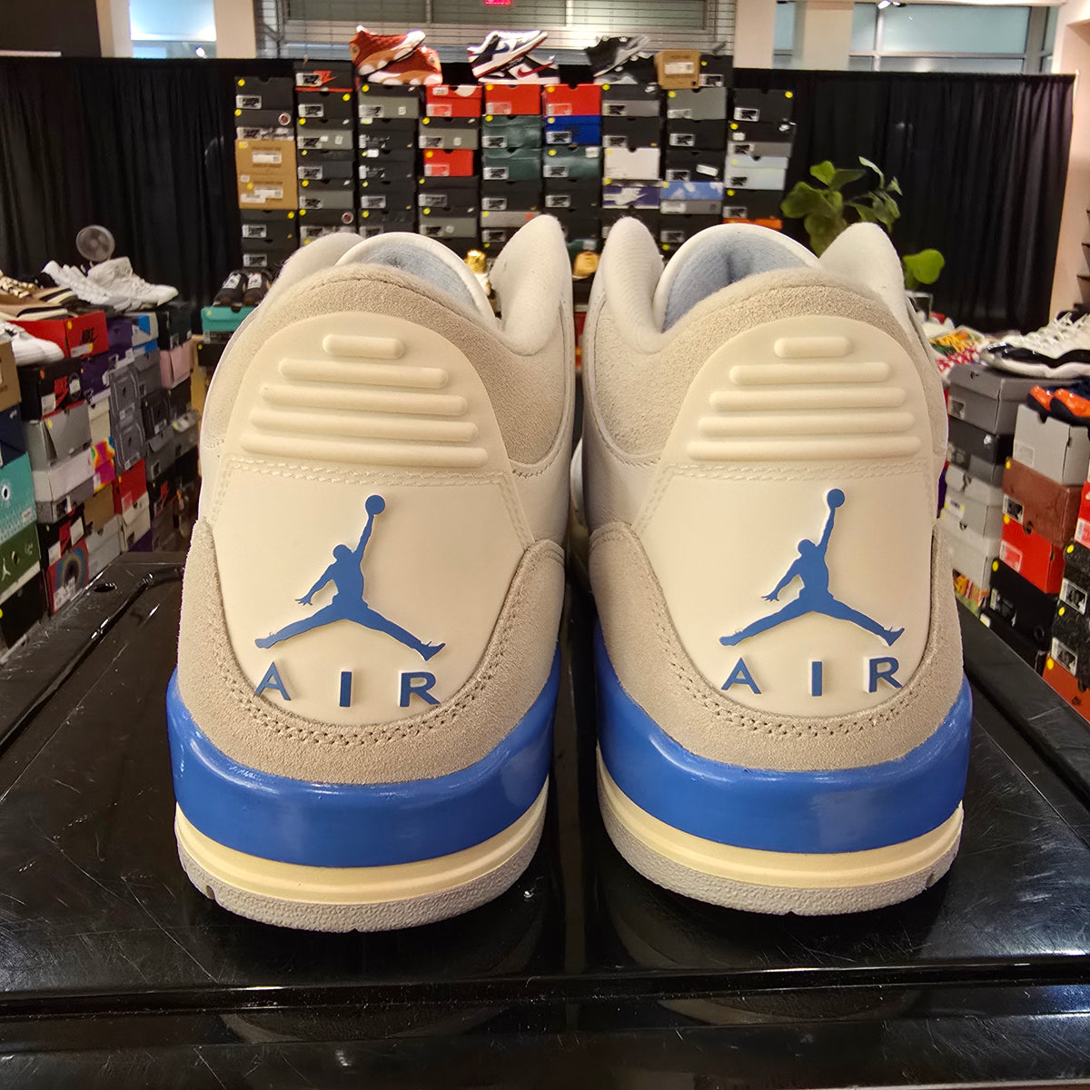 Jordan 3 Retro Lucky Shorts SZ 11.5