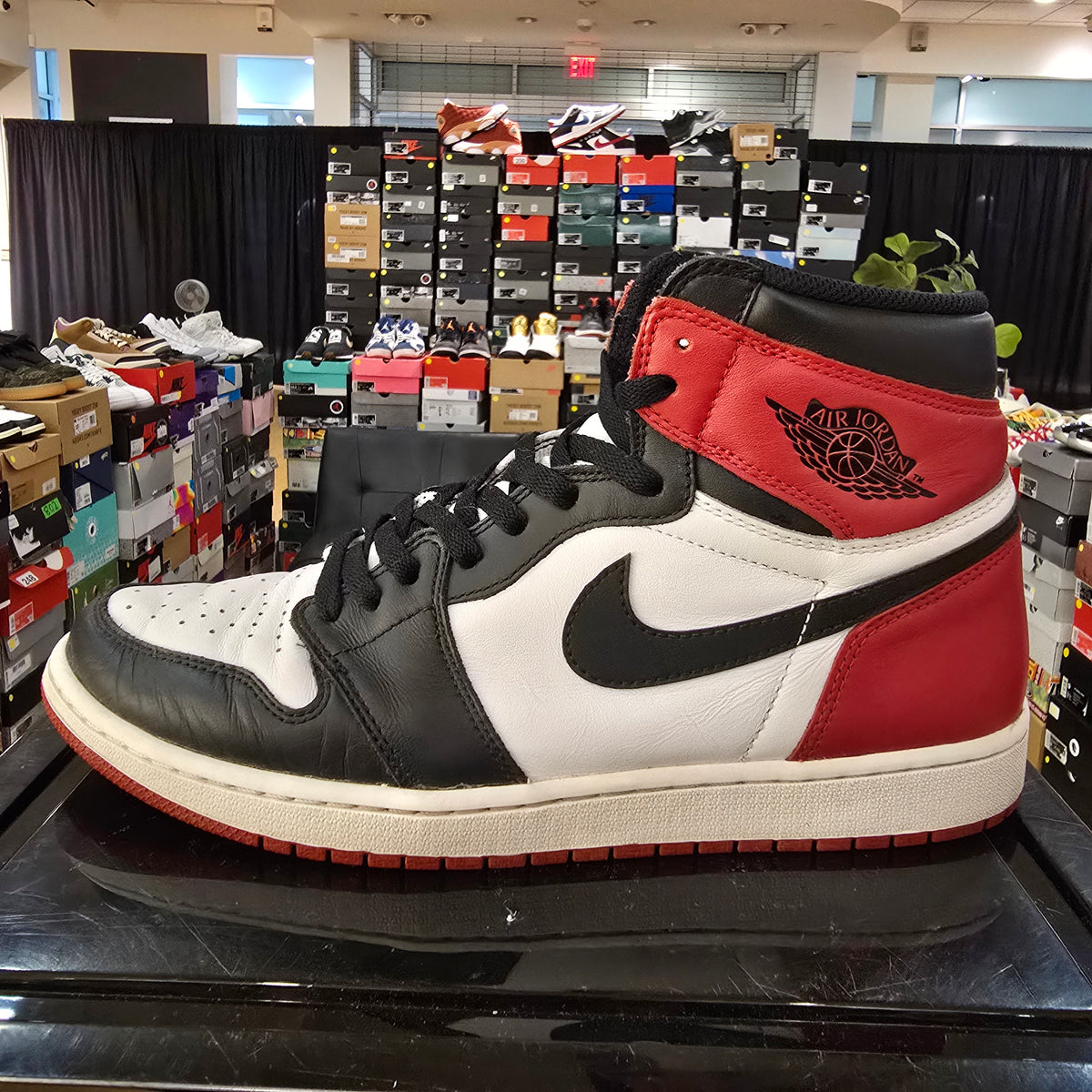 Jordan 1 Retro High OG Black Toe (2016) SZ 12 USED NO BOX