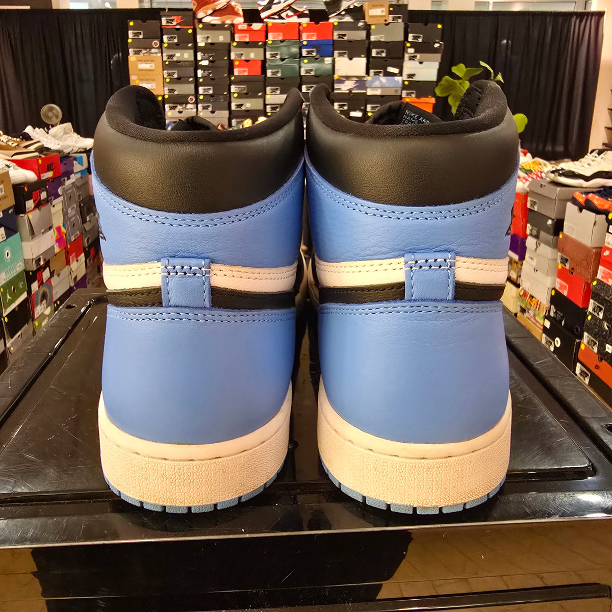 Jordan 1 Retro High OG UNC Toe SZ 12 USED NO BOX