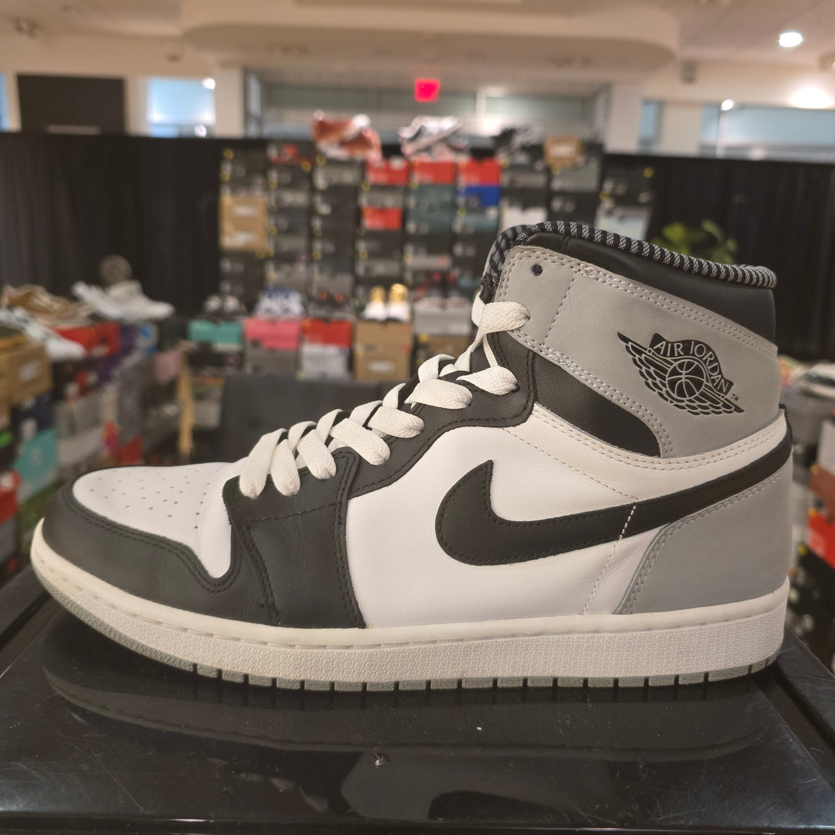 Jordan 1 Retro Barons (2014) SZ 11.5 USED NO BOX